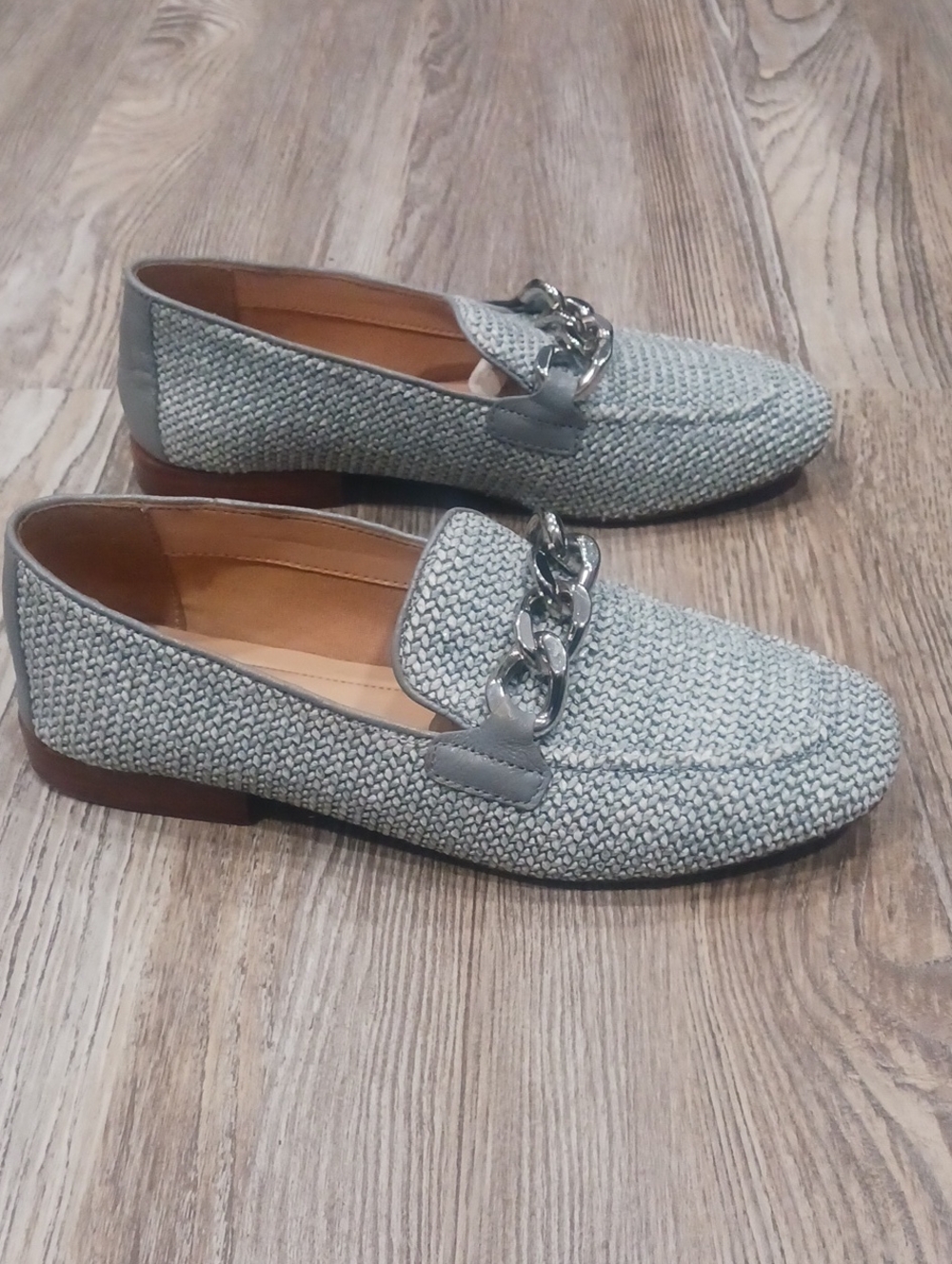 Donald Pliner Women's Bethany Metallic Silver Chain-Accent Slip-on Loafers - Picture 2 of 12